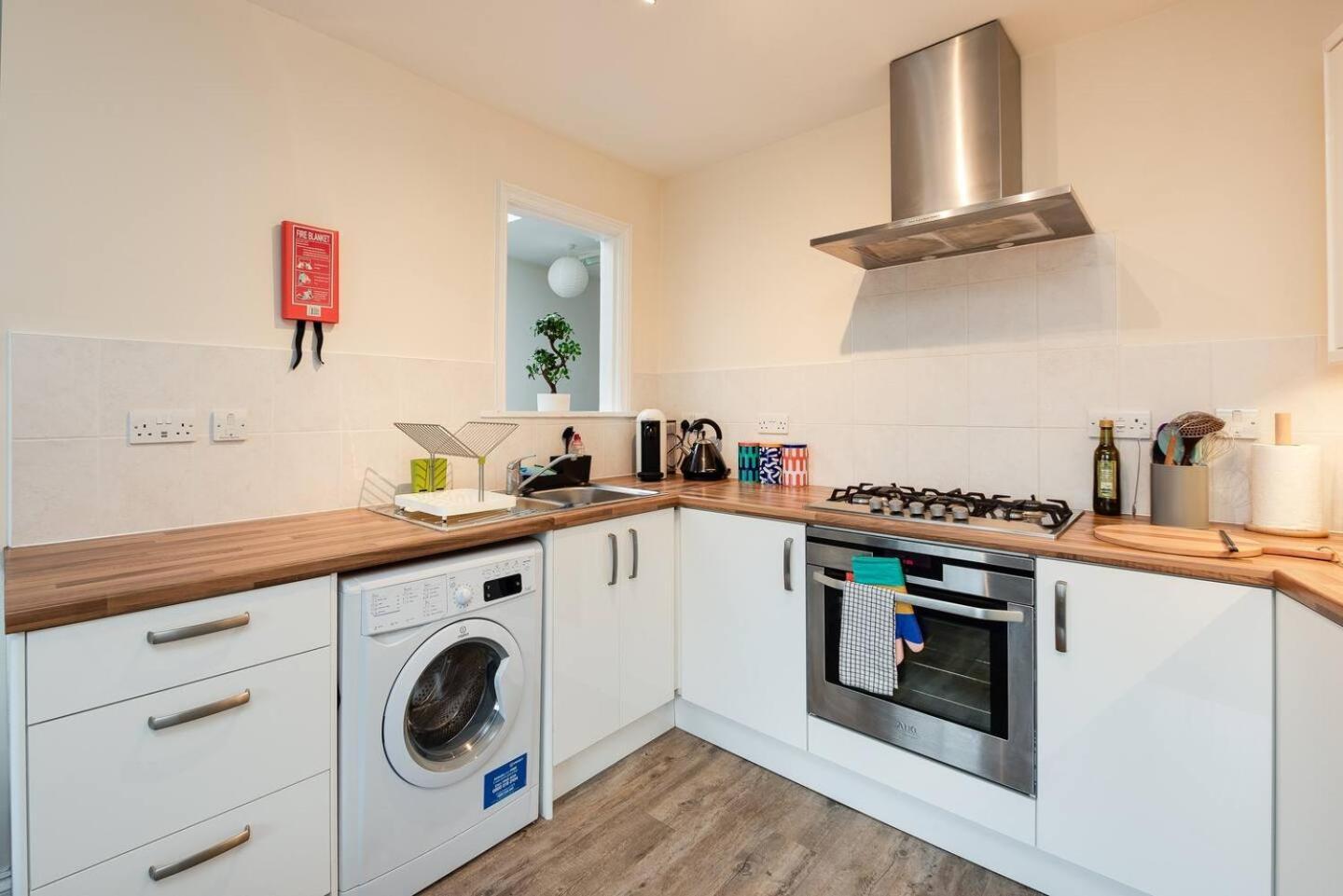 St Jude'S View Apartment Portsmouth Bagian luar foto